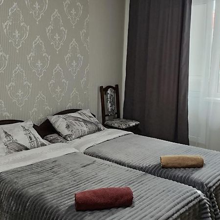 בילה צרקווה Василя Стуса 10/77 City Rooms מראה חיצוני תמונה
